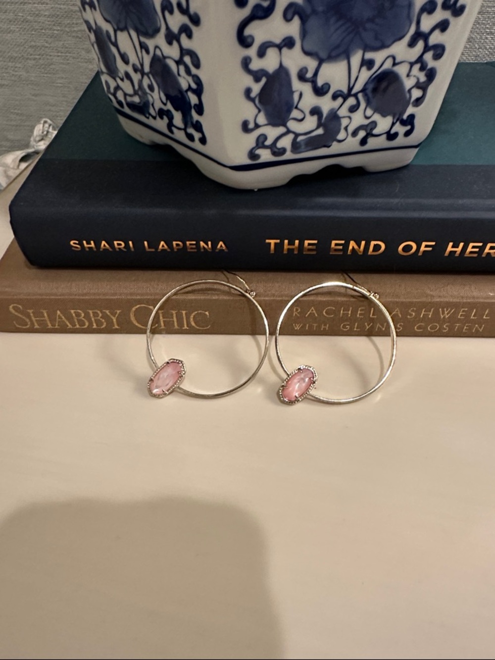 Kendra Scott gold Hoop Earrings with Pink quartz stone
